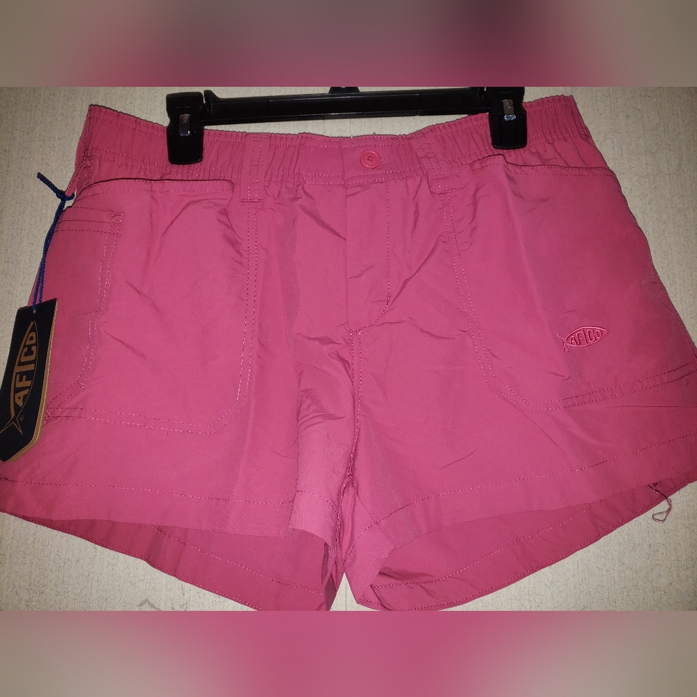 NWT AFTCO Women's Fishing Shorts Size 8